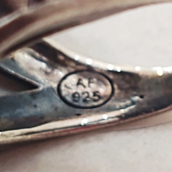 Vintage HUGE Lapis Lazuli Ring set in Sterling Silver- 8.5 - Picture 7 of 8